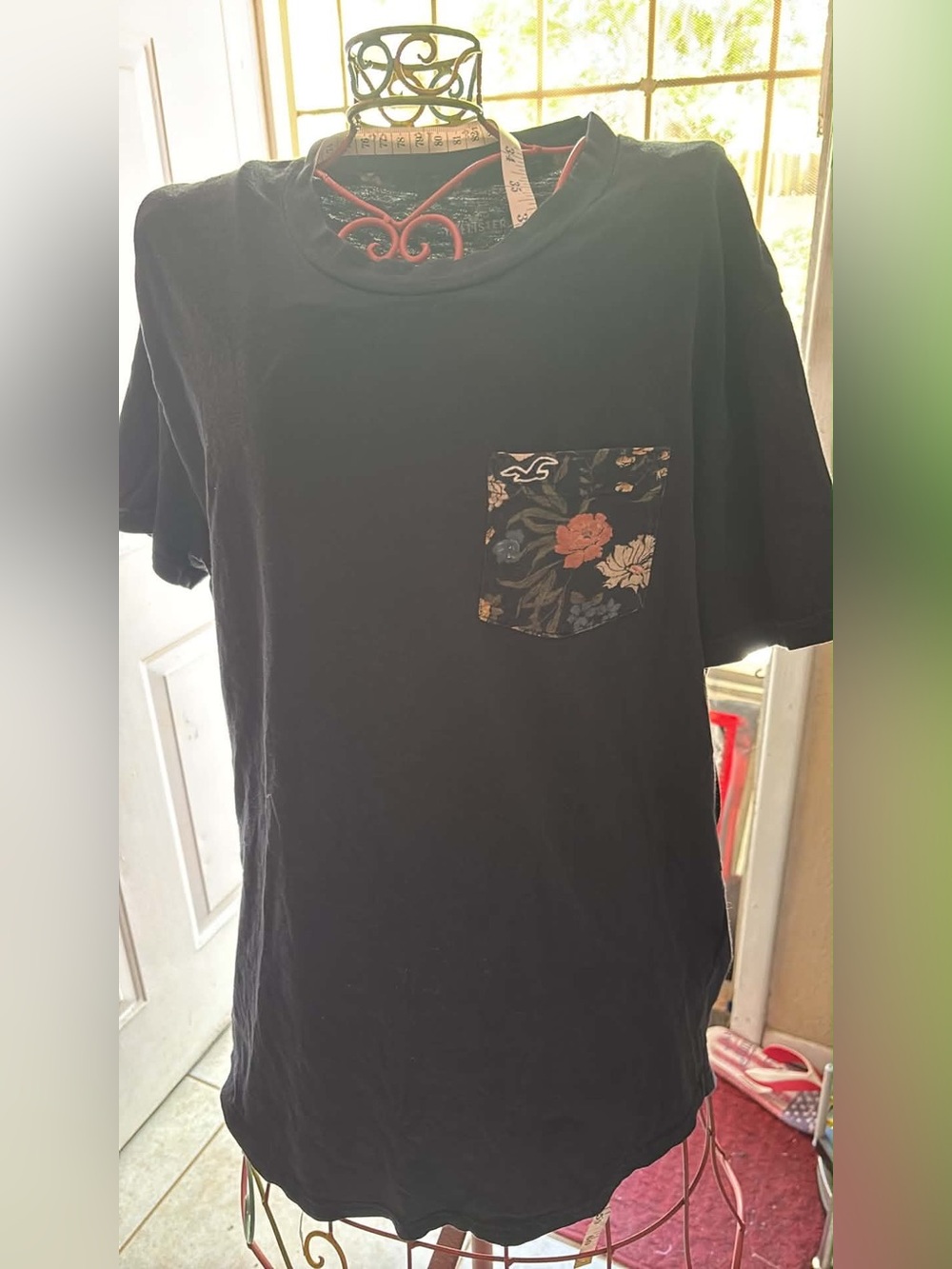Hollister Black Short-Sleeve Tee with Floral Chest Pocket
